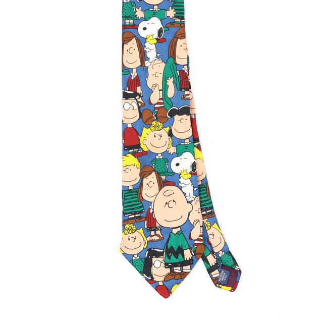 Front Front Detail of Vintage 1990's Snoopy Cartoon Patterned Tie