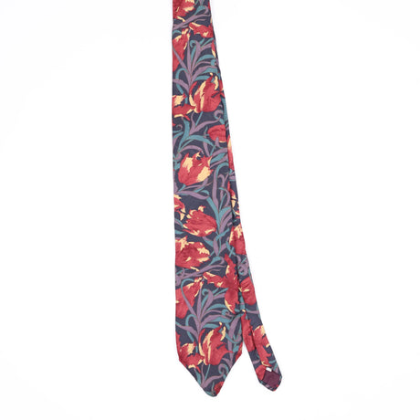 Front Front of Vintage 1990's Izod Floral Patterned Tie