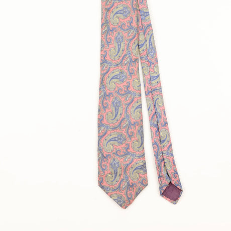 Front Detail of Vintage 1990's Oleg Cassini Paisley Patterned Tie