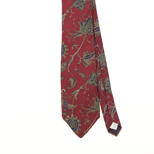 Front Detail of Vintage 1990's Izod Paisley Patterned Tie